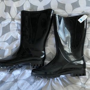 Tall Rain Boots!